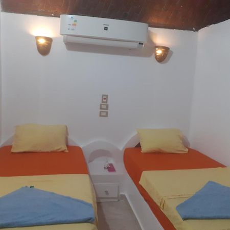 Kafana Guest House Nile View 아스완 객실 사진